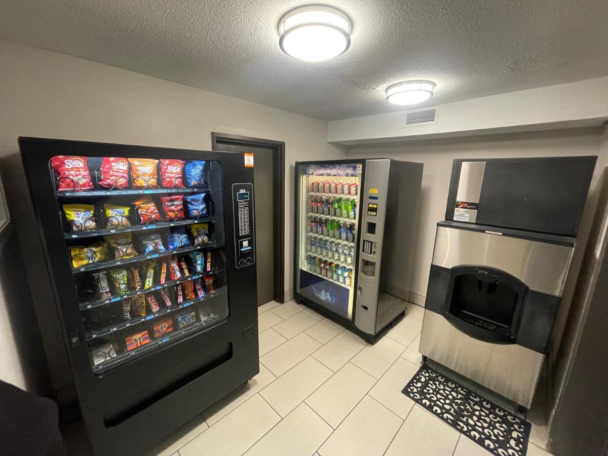 Countryside Inn & Suites Omaha East-Council Bluffs Ia Kültér fotó